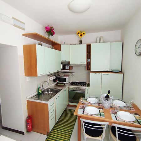 Appartamento Storico In Viale ตรีเอสเต ภายนอก รูปภาพ