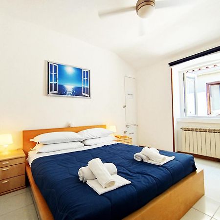 Appartamento Storico In Viale ตรีเอสเต ภายนอก รูปภาพ