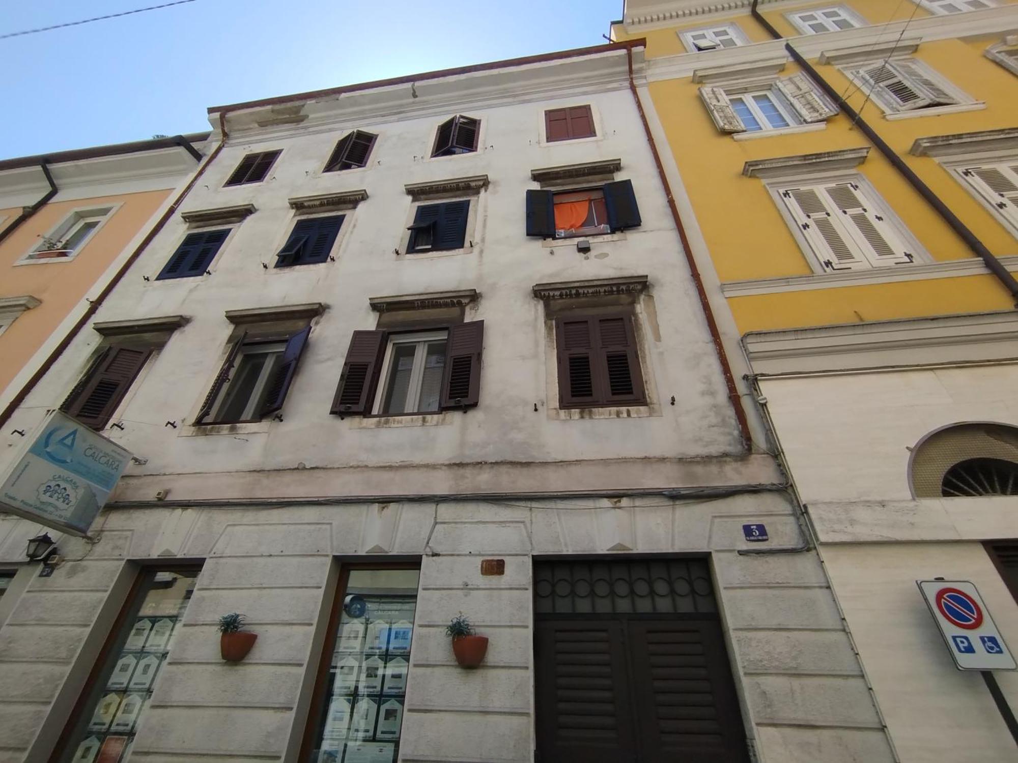 Appartamento Storico In Viale ตรีเอสเต ภายนอก รูปภาพ